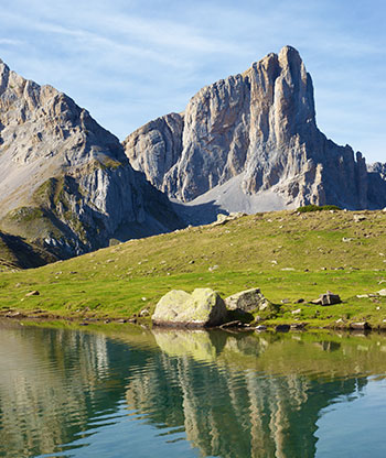 A-la-montagne